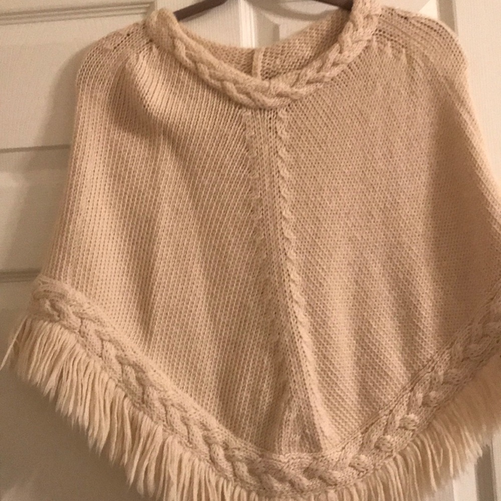 100% Baby Alpaca Poncho